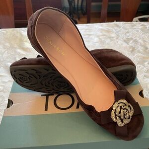 Taryn Rose Women’s Size 10 Brown Suede Flats